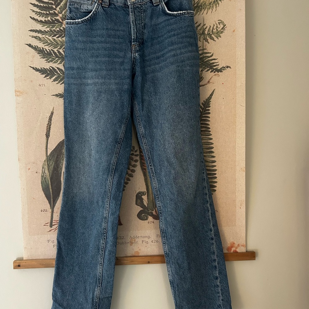 Free People We the Free Curvy Siren Low Rise Straight Leg Jean size 26 - Picture 4 of 6